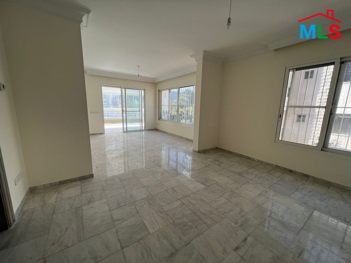 300 sqm Apartment for Sale In Adma