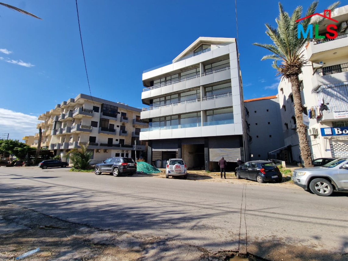 124 SQM Shop for Sale in Batroun in a Prime Location