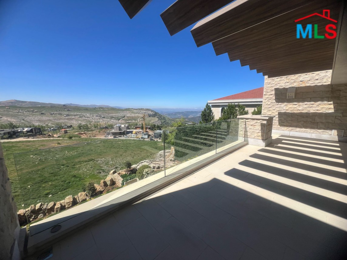 Chalet For Sale in Faqra Club with Garden