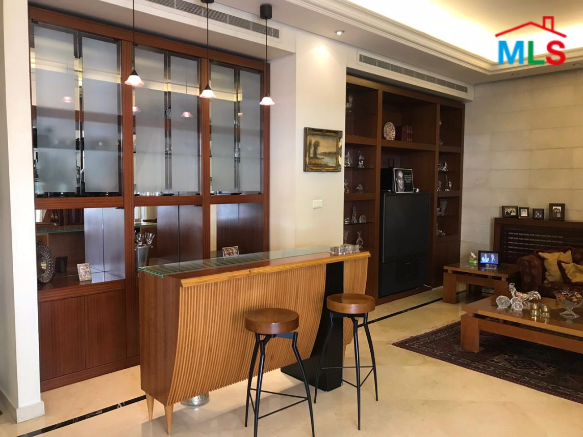 Fully Furnished Apartment for Sale in Achrafieh, Tabaris