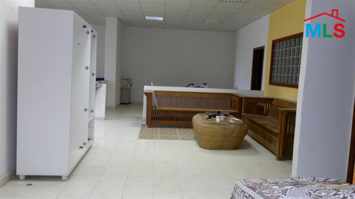 Warehouse Suitable as Offices For Sale In Bsalim