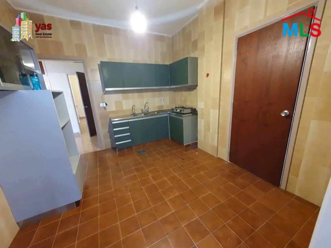 Ajaltoun 200m2 | Rent | Prime Location | Standard | Partial View | KH