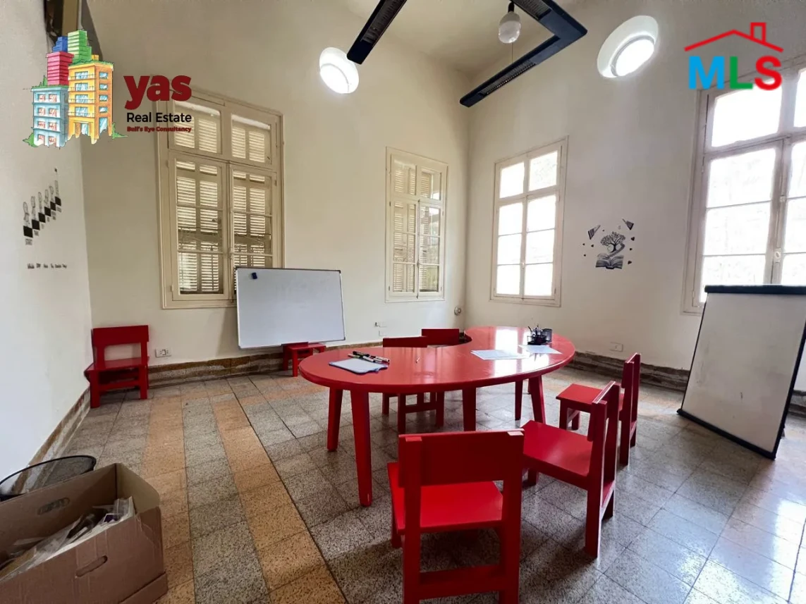 Jounieh 300m2 | Two Floors | Rent | Prime Location | Catch | EH/RH