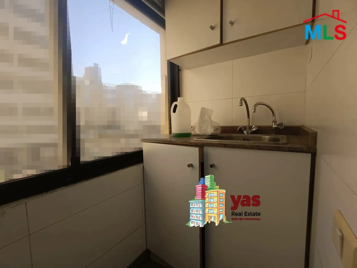 Dora 655m2 | Office | Rent | Active Street | Many Sizes | AA