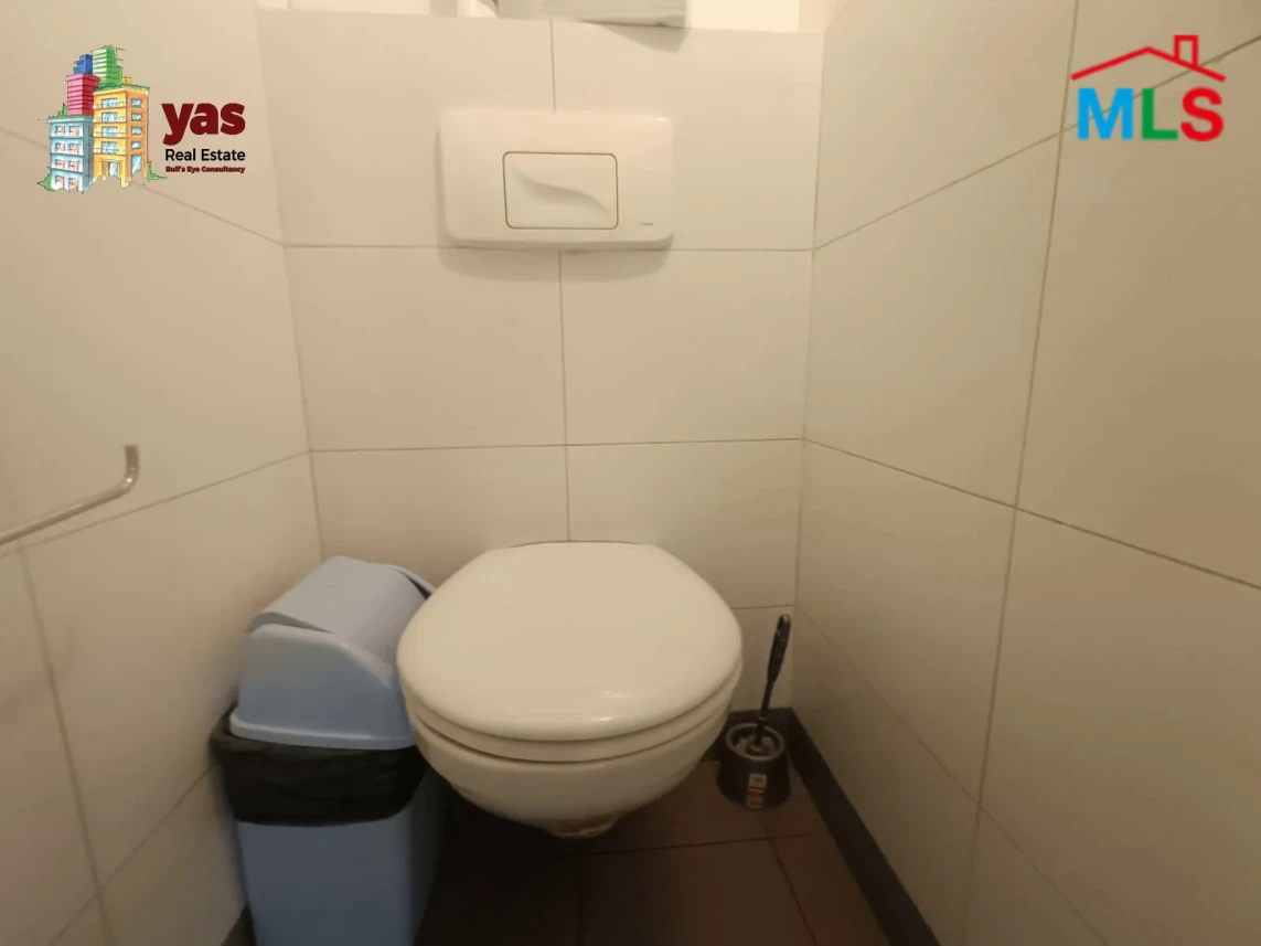 Dora 655m2 | Office | Rent | Active Street | Many Sizes | AA