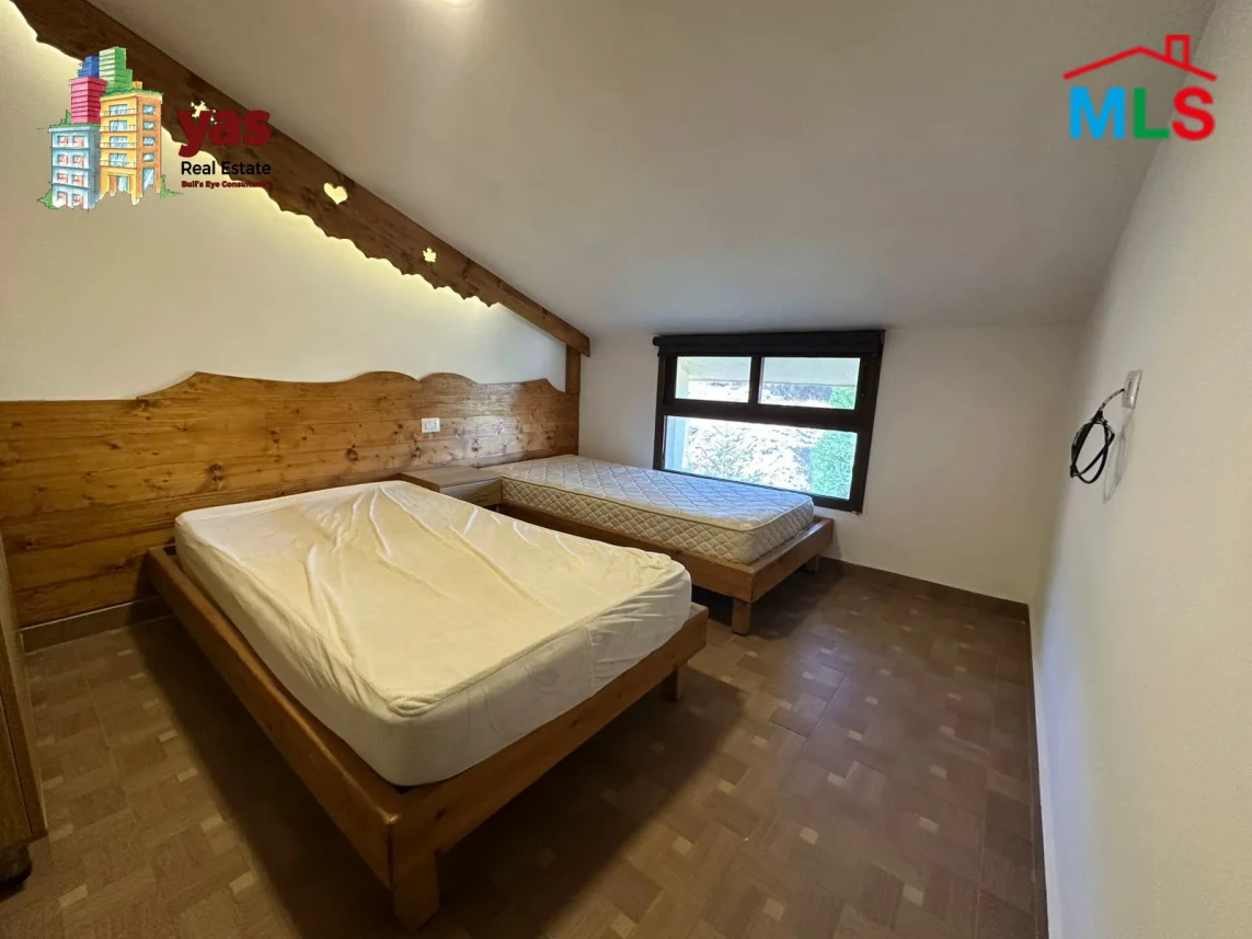 Ouyoun El Siman 140m2 | Terrace | Quiet Area | Mountain View | RIS