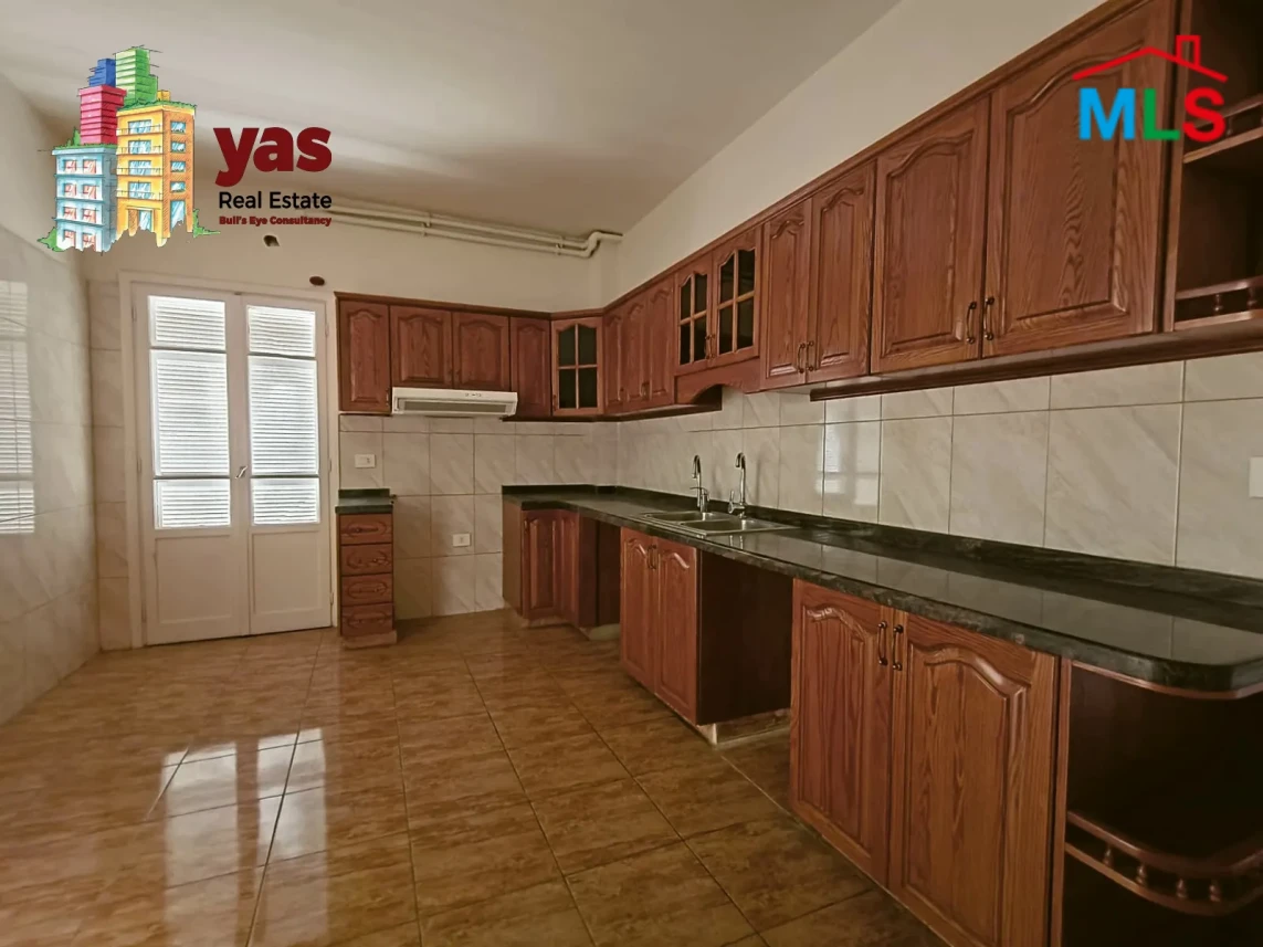 Achrafieh 320m2 | Rent | Easy Access | Well Maintained | AA/JAR