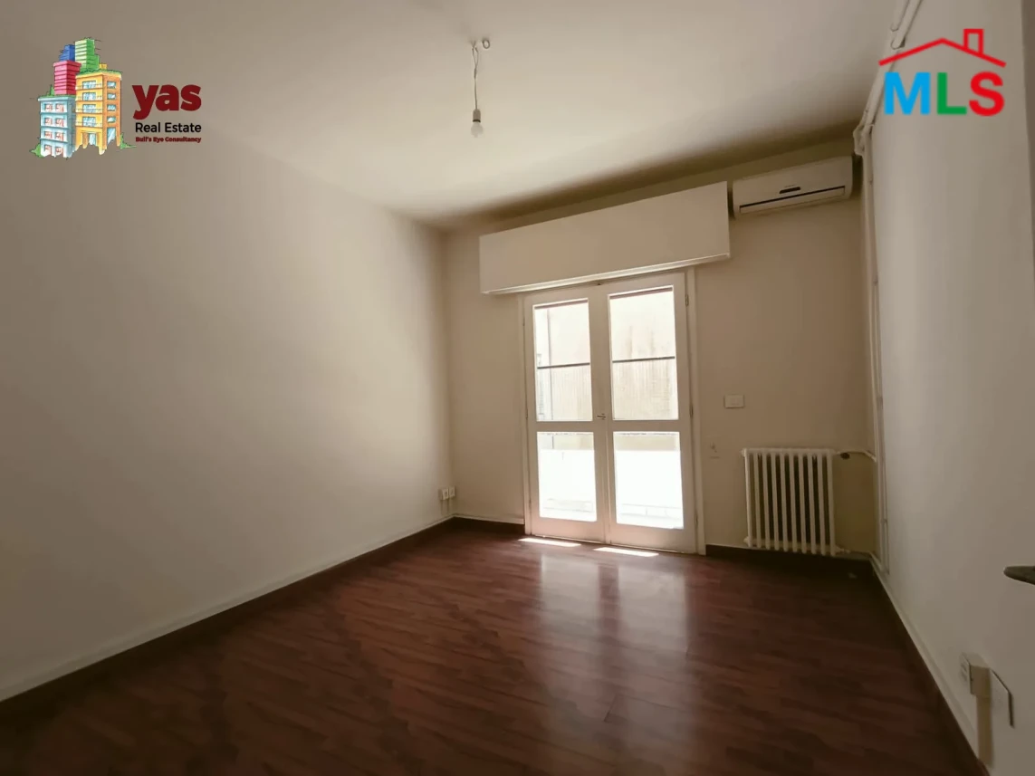 Achrafieh 320m2 | Rent | Easy Access | Well Maintained | AA/JAR
