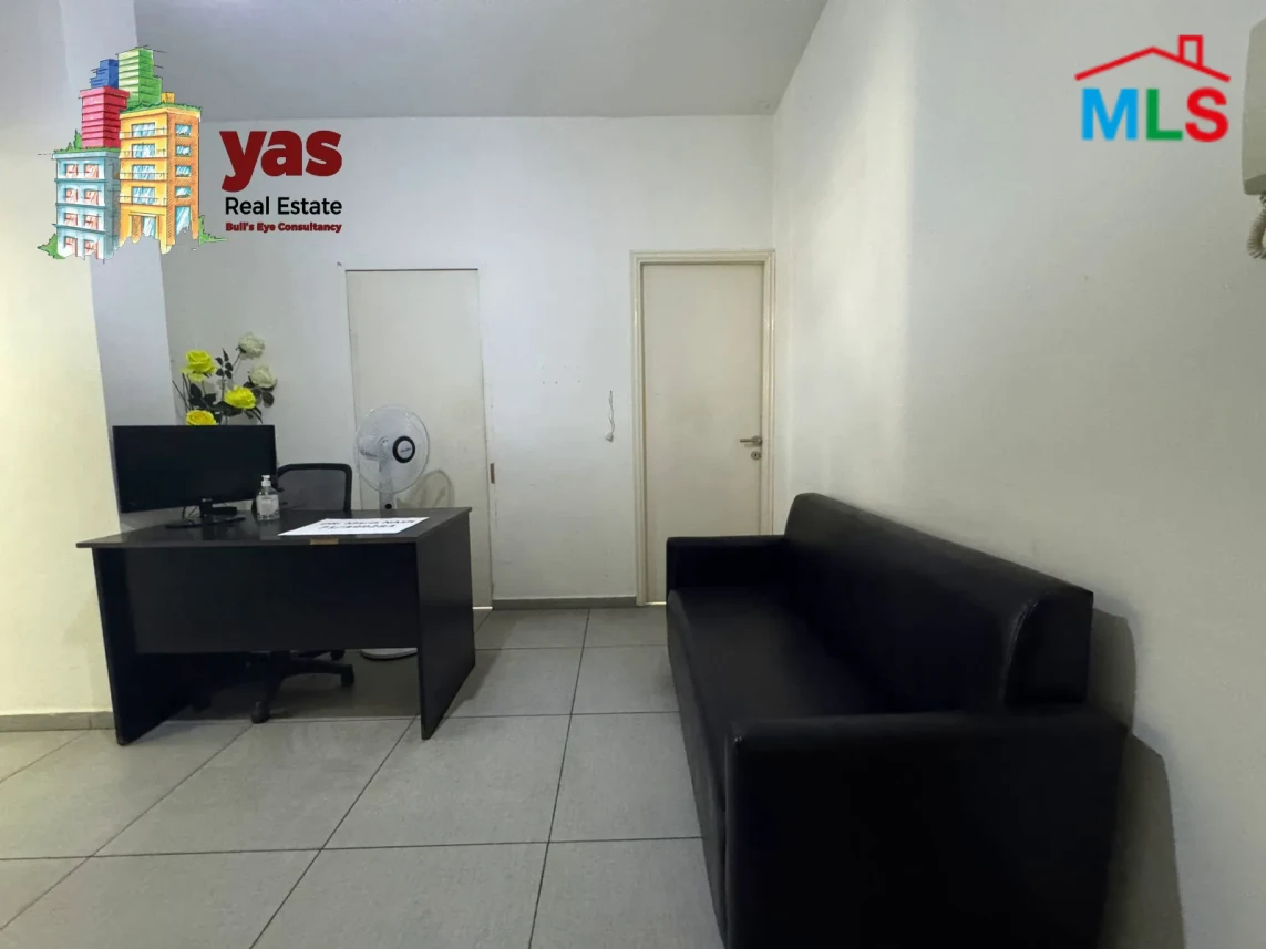 Zouk Mosbeh 130m2 | Equipped | Clinic | Rent | Active Street | EL