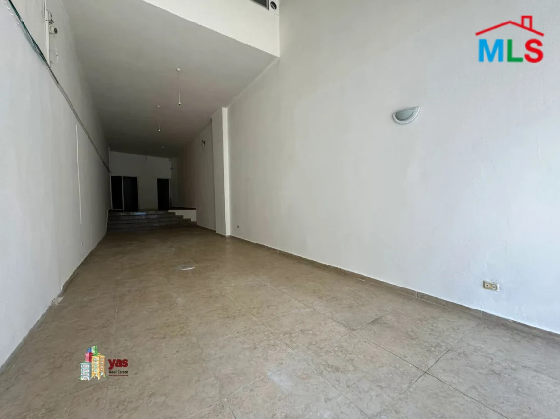 Adonis 230m2 | Rent | Shop | 2 floors | Accessible |EL