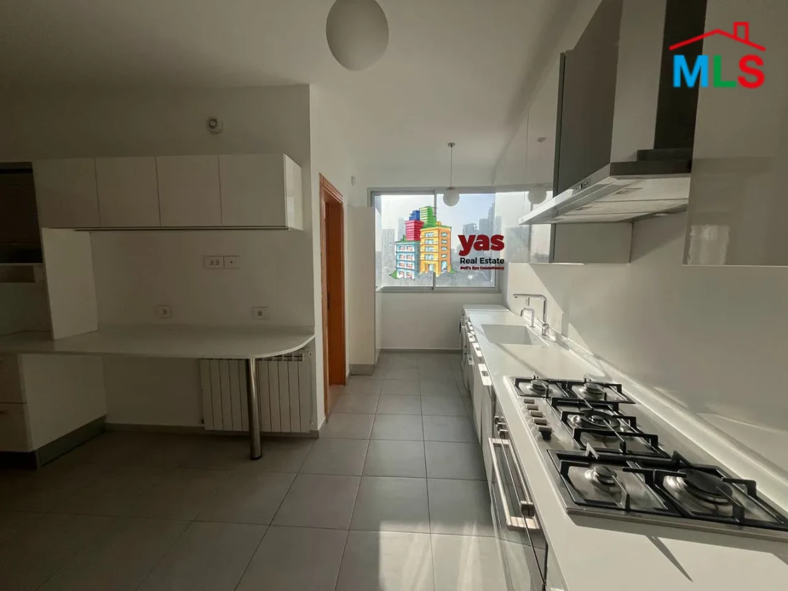 Achrafieh 245m2 | Luxury | Decorated | Prime Location | AA/MB