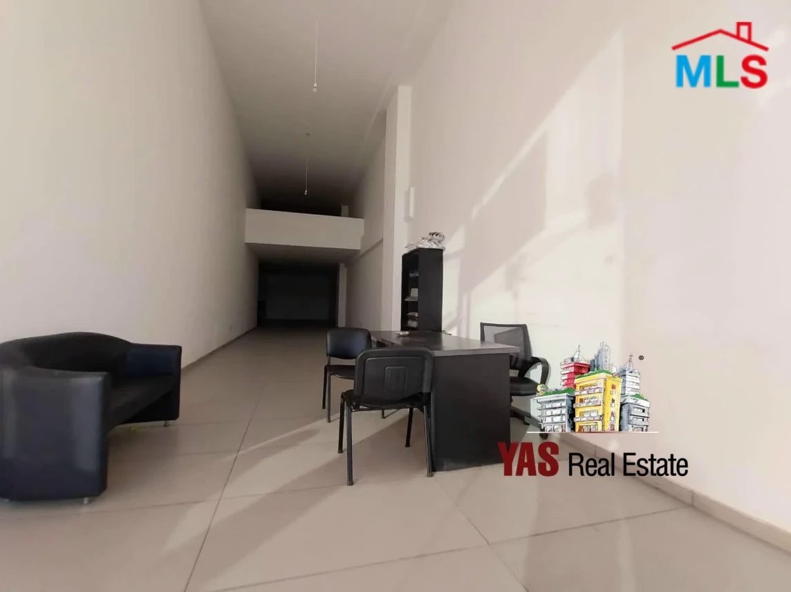 Ghazir/Kfarhbab 275m2 | Rent | Showroom | IV