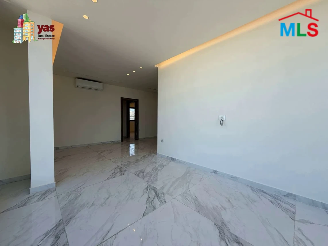 Zouk Mikael 90m2 | Office | Rent | Prime Location | Catch | EH/RH