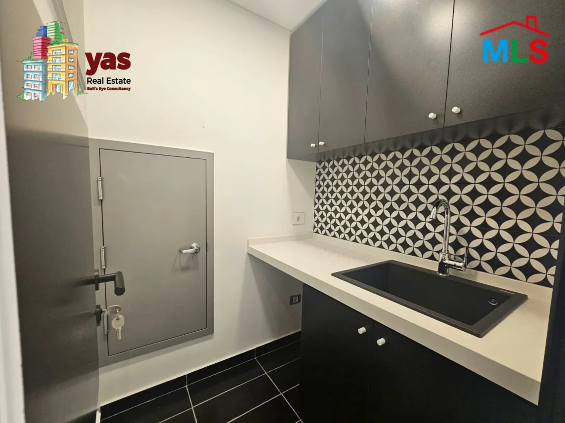 Achrafieh 60m2 | 10m2 Terrace | Rent | Office | Brand New | OH