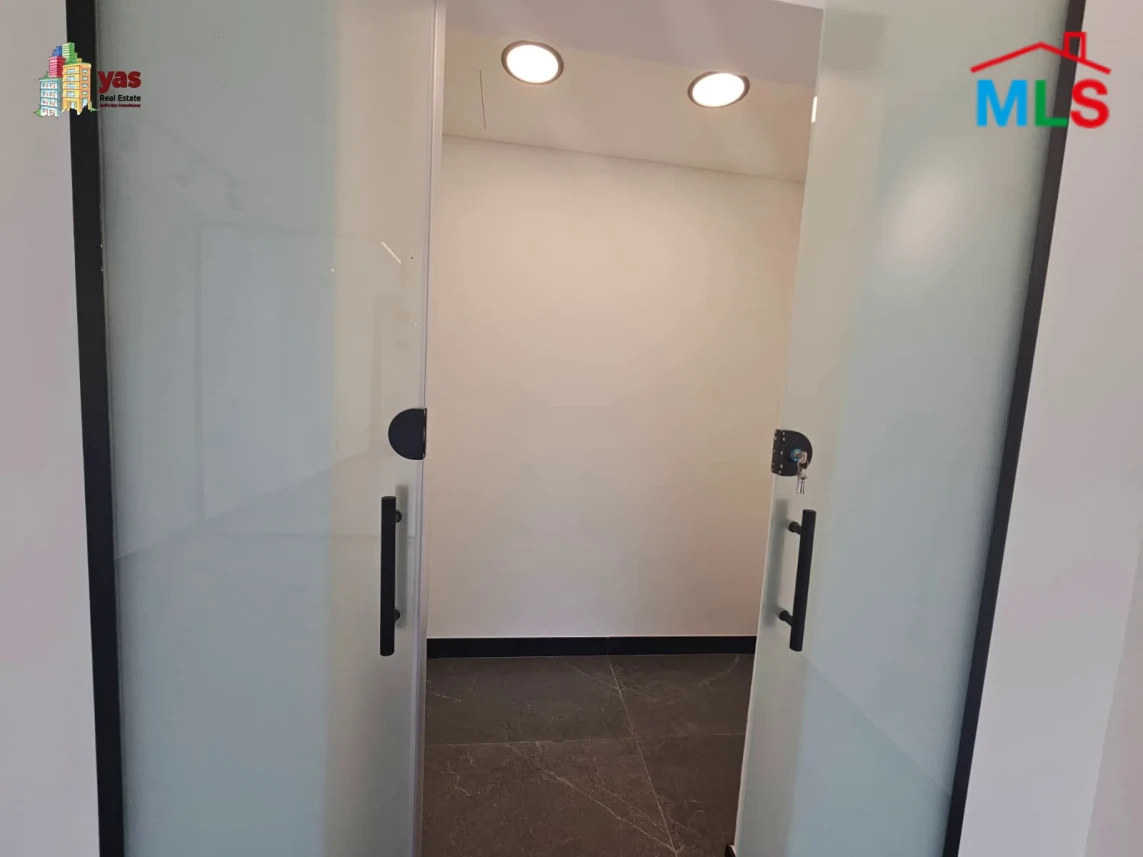 Achrafieh 60m2 | 10m2 Terrace | Rent | Office | Brand New | OH