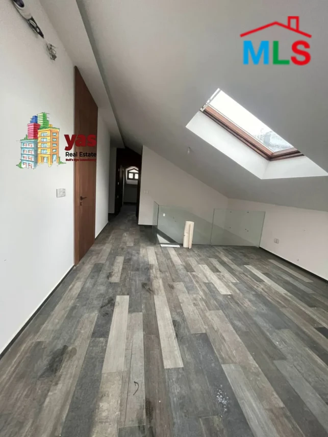 Rabweh 245m2 | Duplex | Classy Area | Sea View | OH