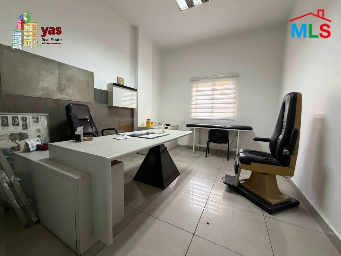Adonis 170m2 | Equipped Clinic | Prime Location | Active Street | EL