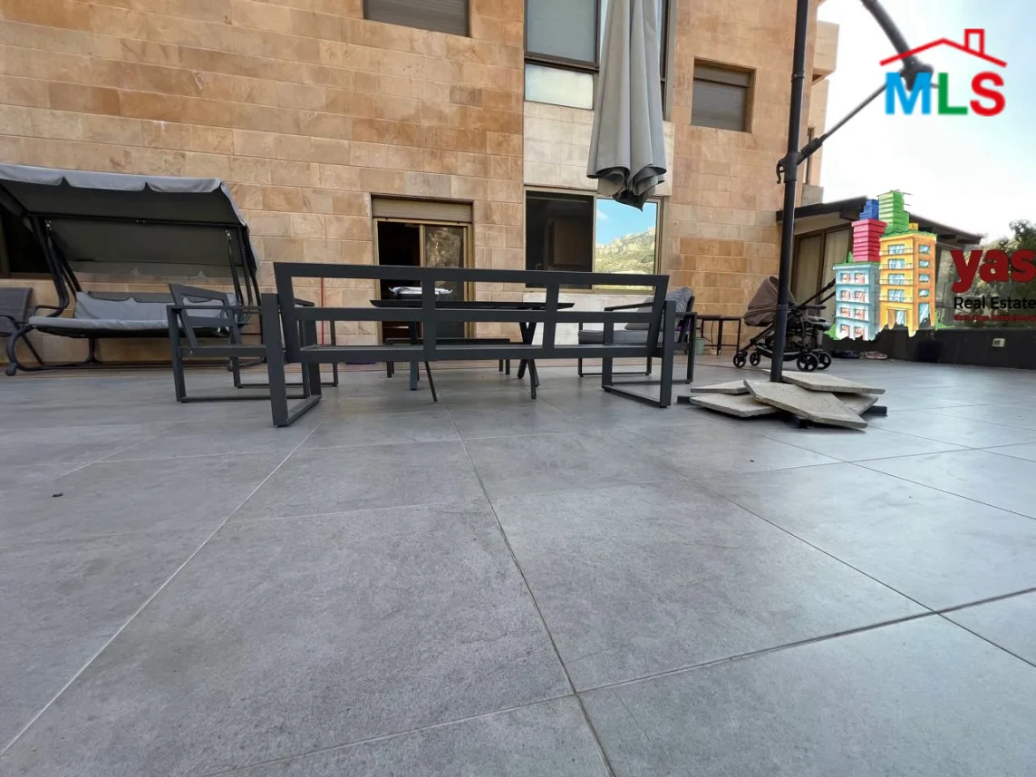 Ghazir 200m2 | 140m2 Terrace | Prime Location | Panoramic View | EH/IV