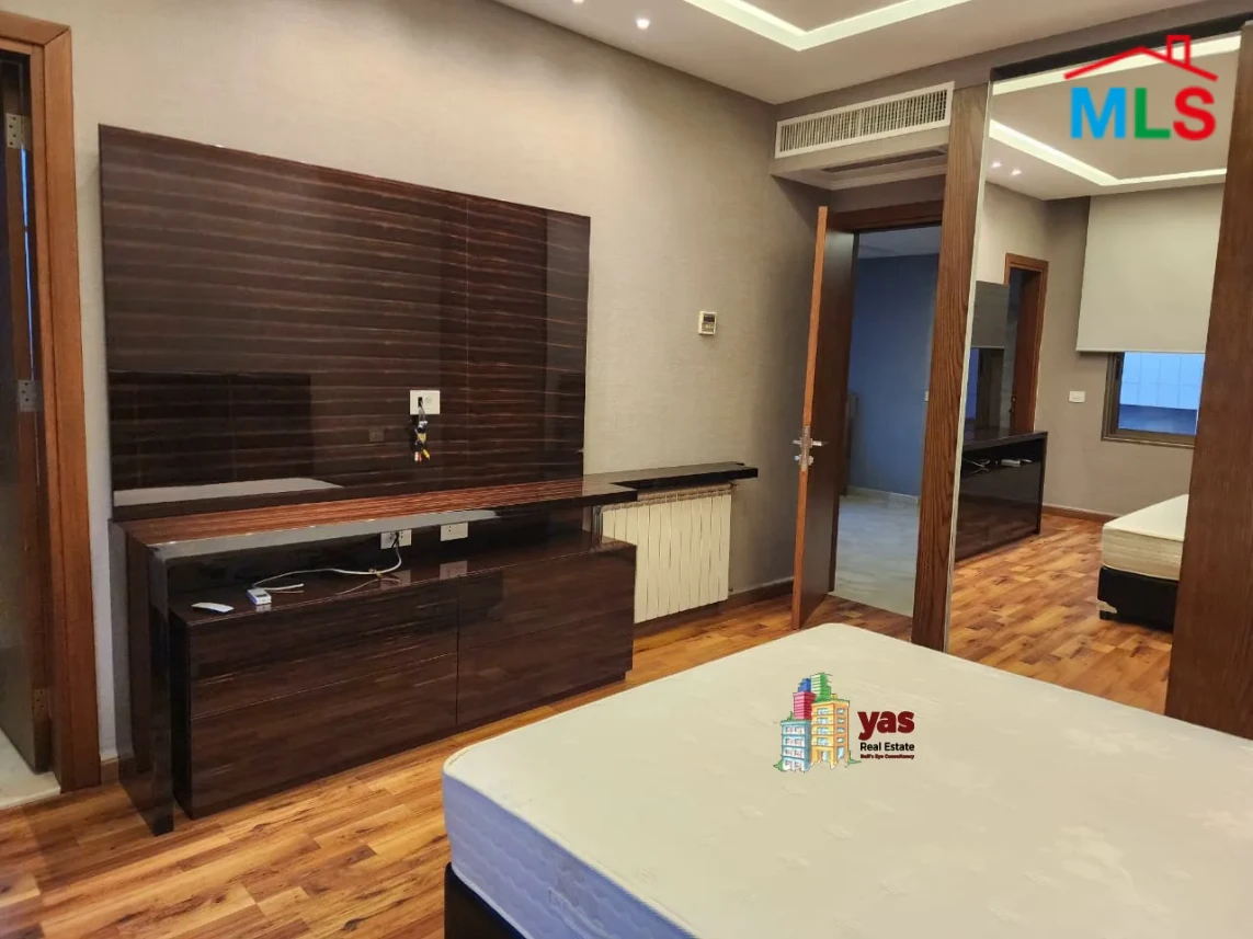 Rawche 430m2 | Luxury | Decorated | Prime Location | PA