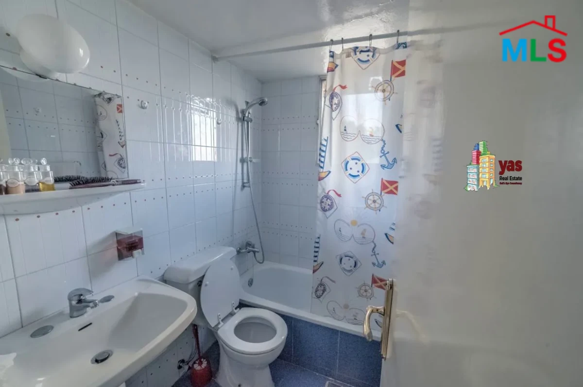 Kleiaat 70m2 | Well Maintained | Open View |Prime Location | DA