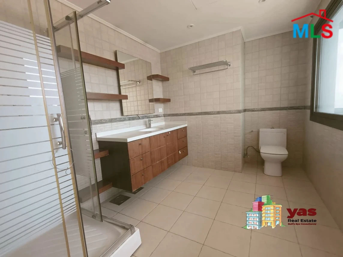Saifi 300m2 | Super Prime Location | Decorated | PA