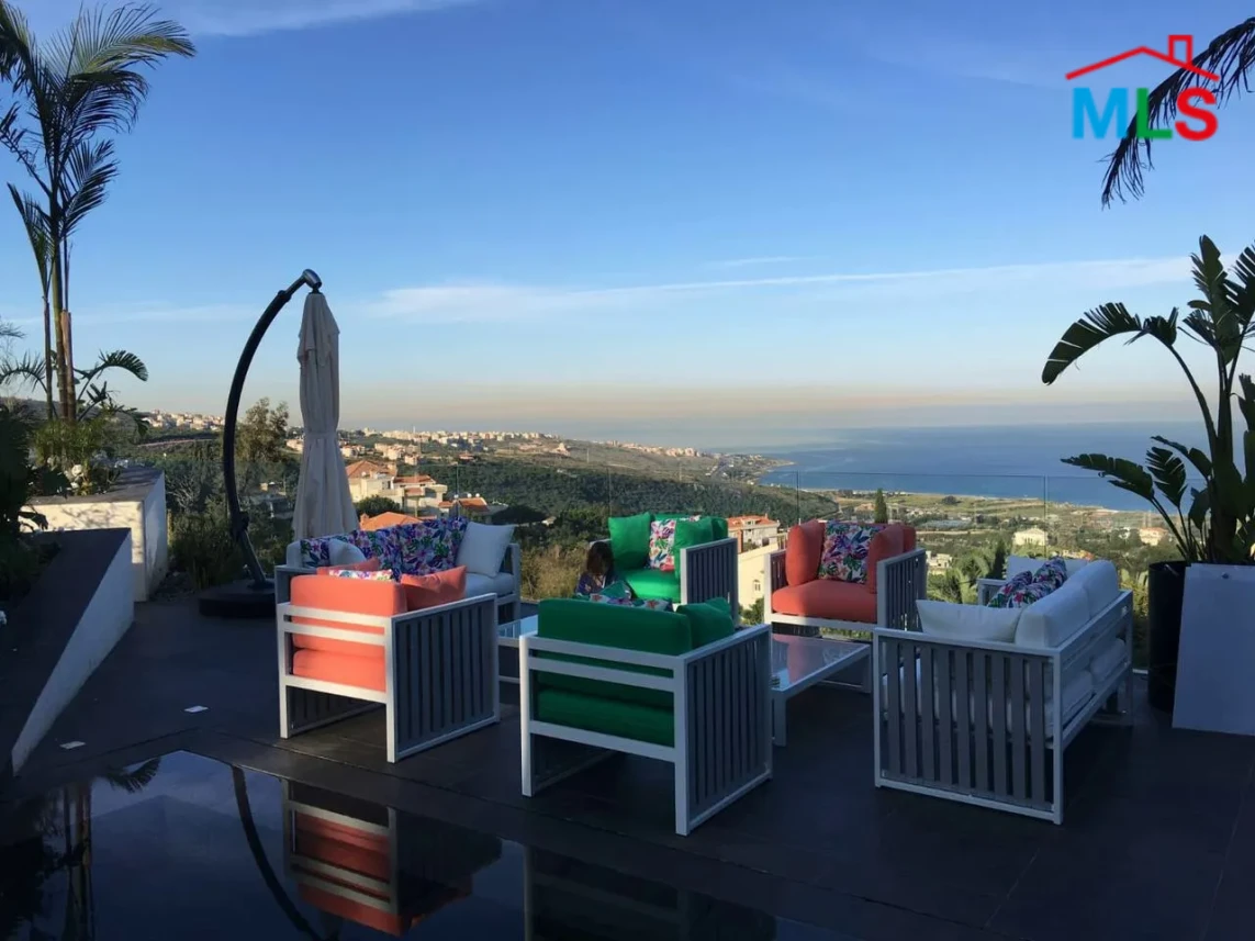 Mechref 850m2 | 500m2 Triplex Villa | Furnished | Amazing View | AC