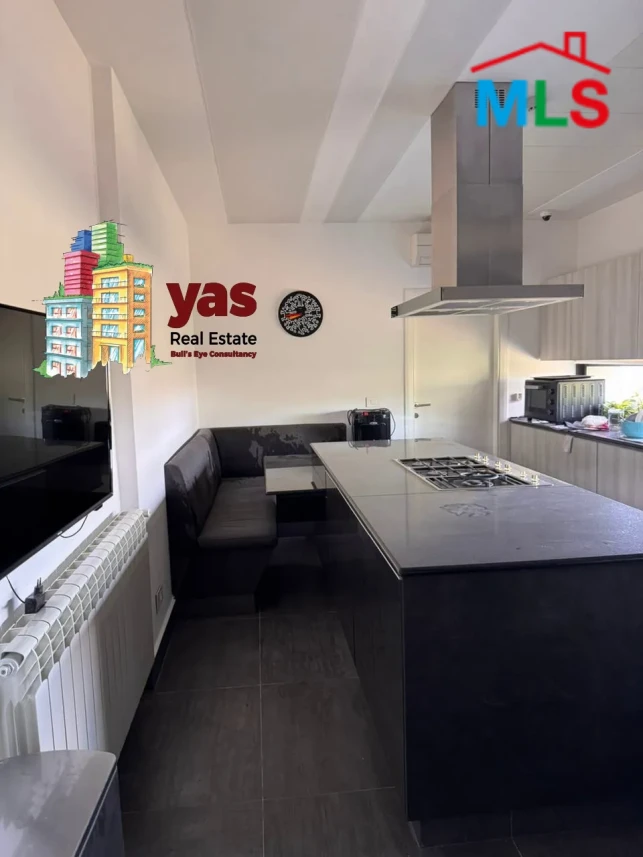 Mechref 850m2 | 500m2 Triplex Villa | Furnished | Amazing View | AC