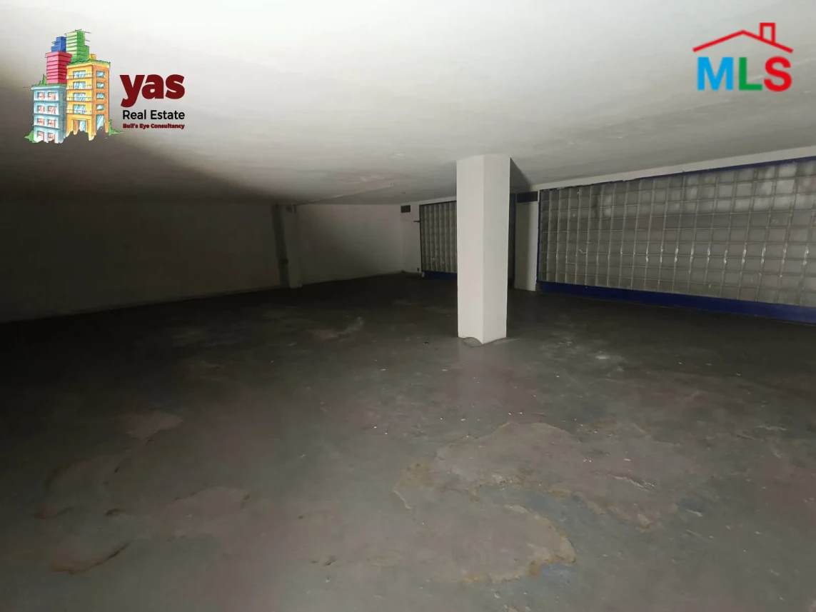 Dekweneh 890m2 | Warehouse & Shop | Active Street | Catch | AA