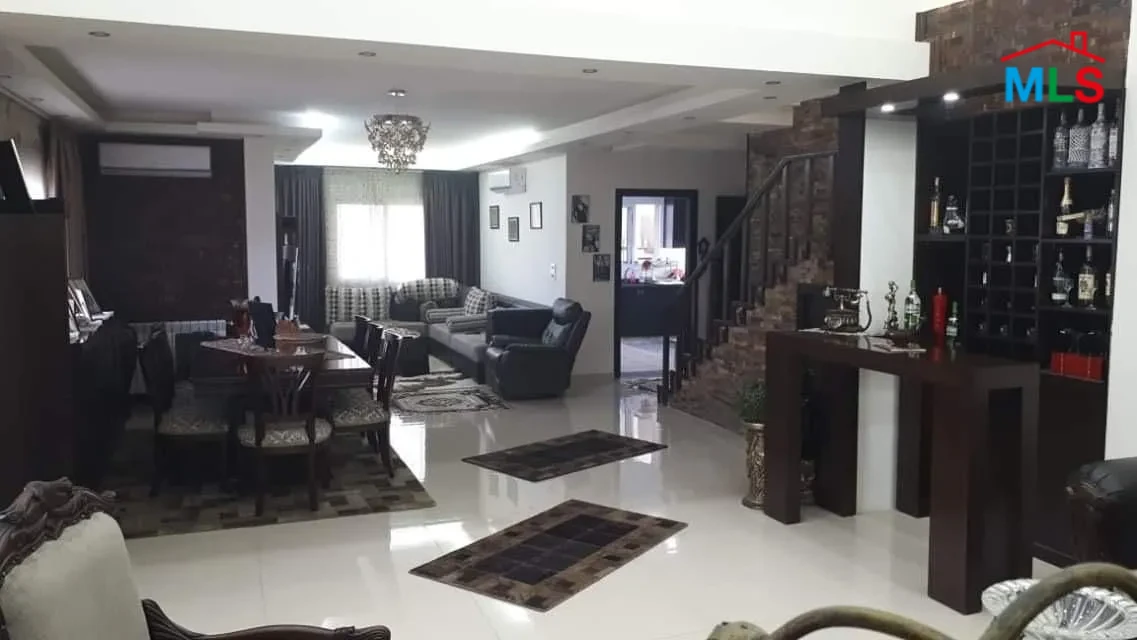 Zouk Mosbeh 220m2 | Duplex | Decorated | Well Maintained | PA