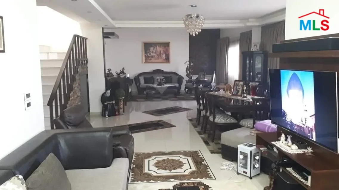 Zouk Mosbeh 220m2 | Duplex | Decorated | Well Maintained | PA