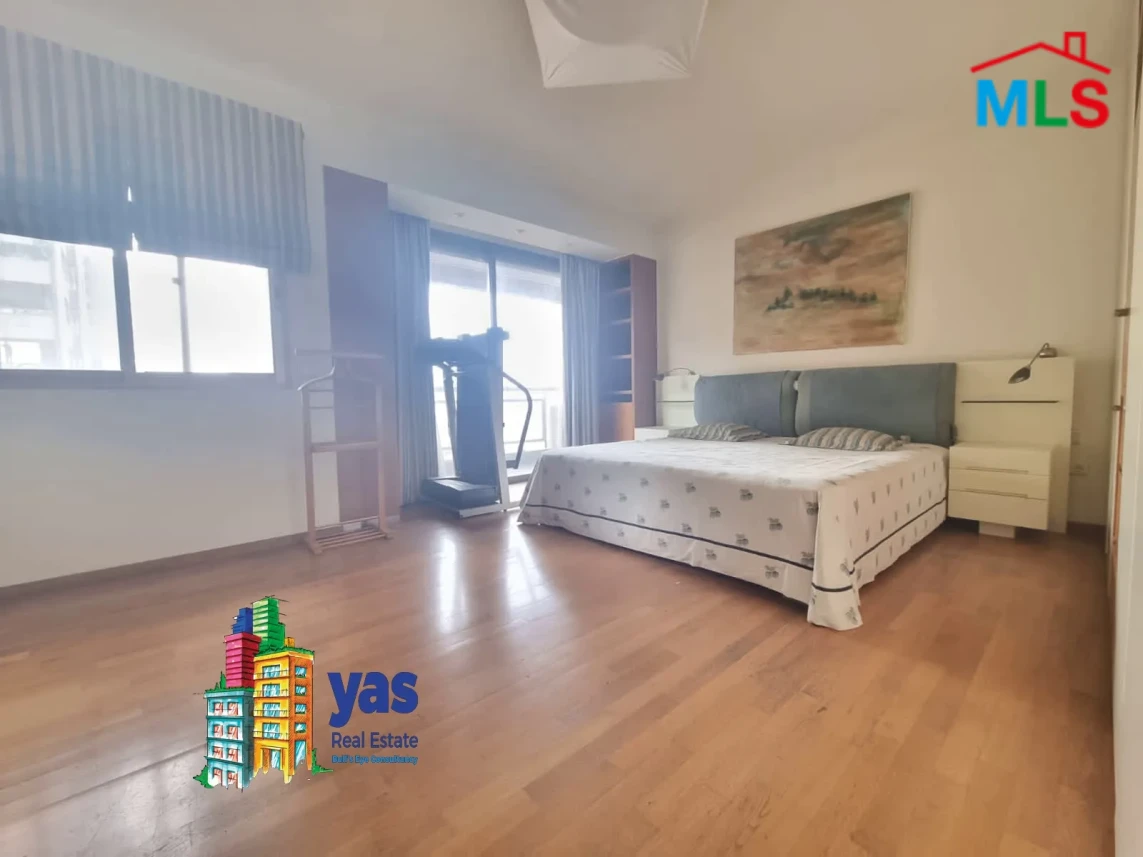 Achrafieh 340m2 | Very Well Maintained | City View | PA