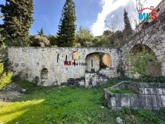 Chnaniir 1804m2 | 767m2 Land | Triplex Villa | Traditional | RA/IV/AC
