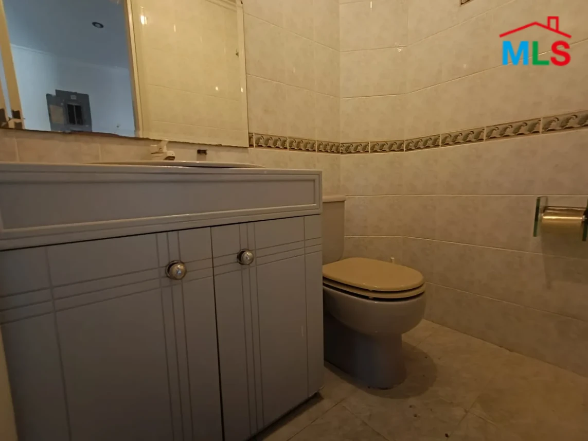 Fanar 220m2 | Prime Location | Quiet Street |Luxury | AA