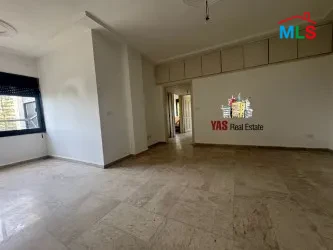 Zouk Mosbeh 220m2 | Panoramic View | Well Maintained | Catch | EL