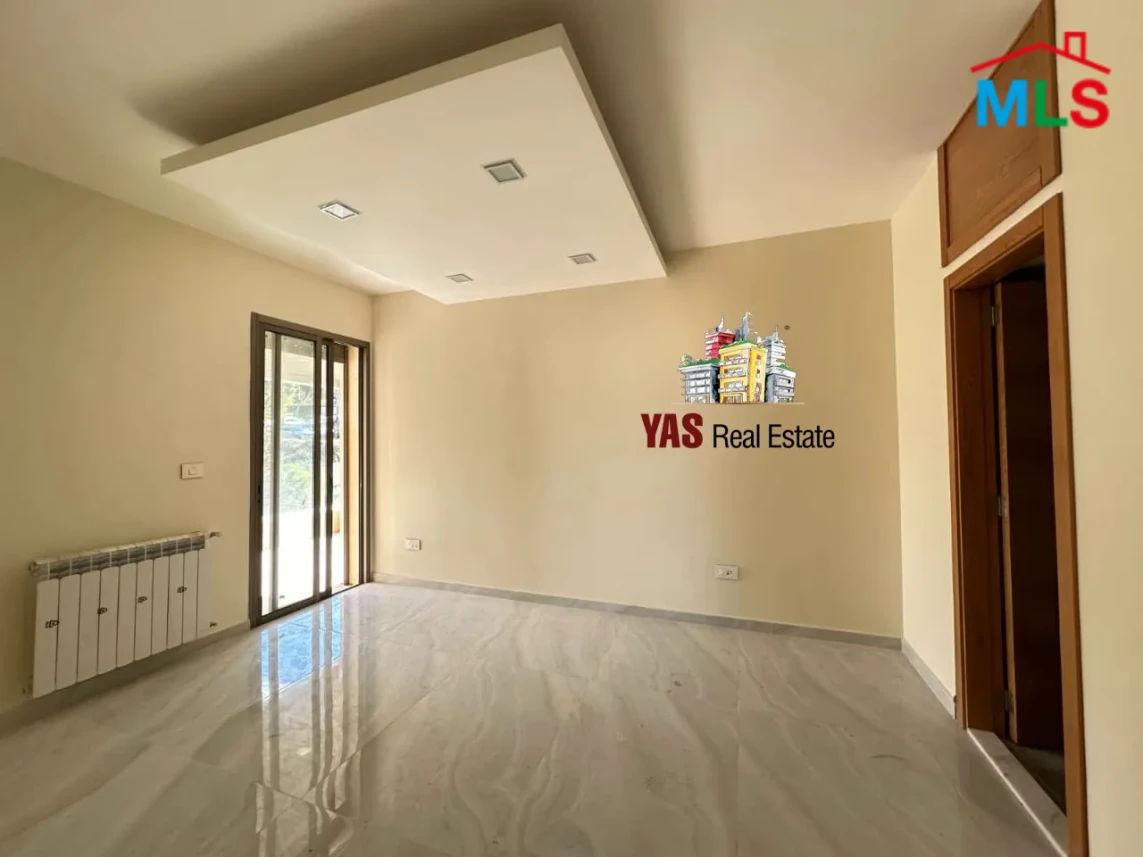 Qornet El Hamra 220m2 | Well Maintained | New | PA