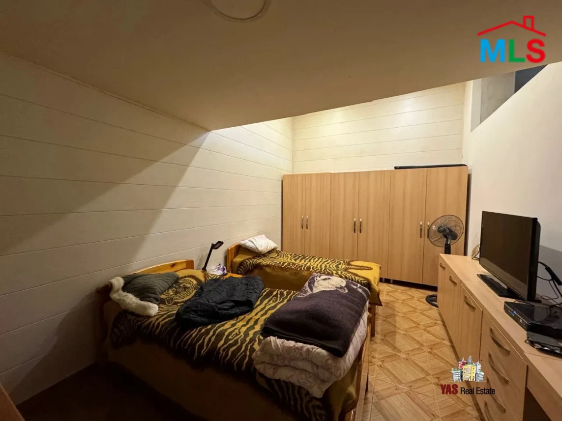Ballouneh 465m2 Apartment / Warehouse | Road Level | New | Catch