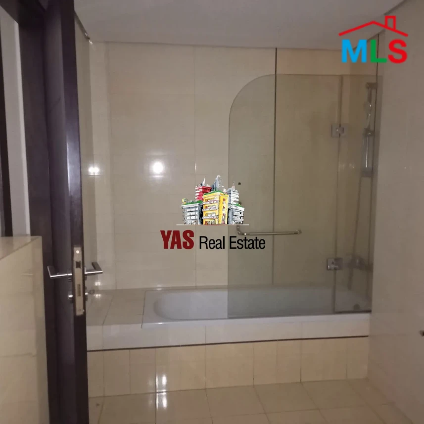 Baabda 266m2 | 70m2 Terrace | Excellent Condition | Spacious flat | PA