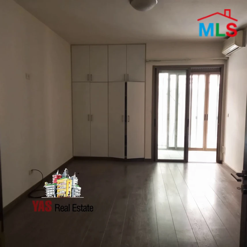 Baabda 266m2 | 70m2 Terrace | Excellent Condition | Spacious flat | PA