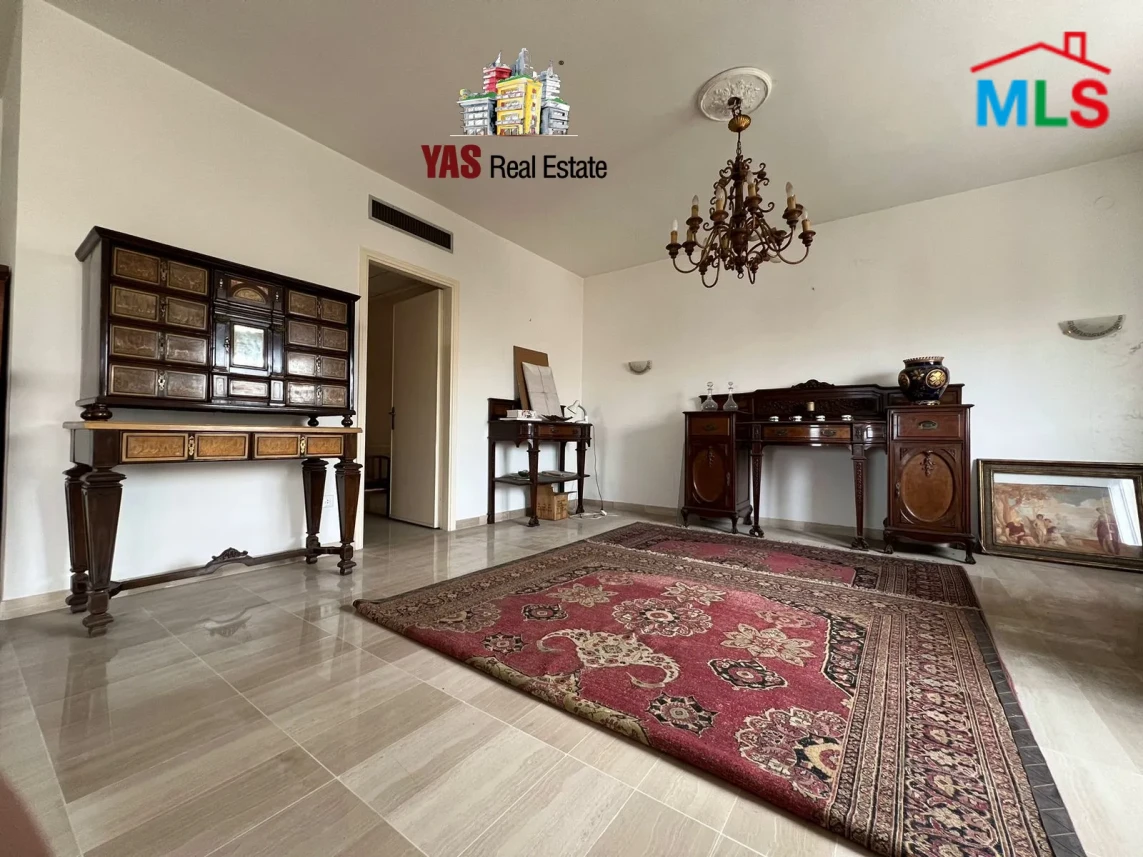 Jounieh 350m2 | Panoramic View | Well Maintained | Classic | EH