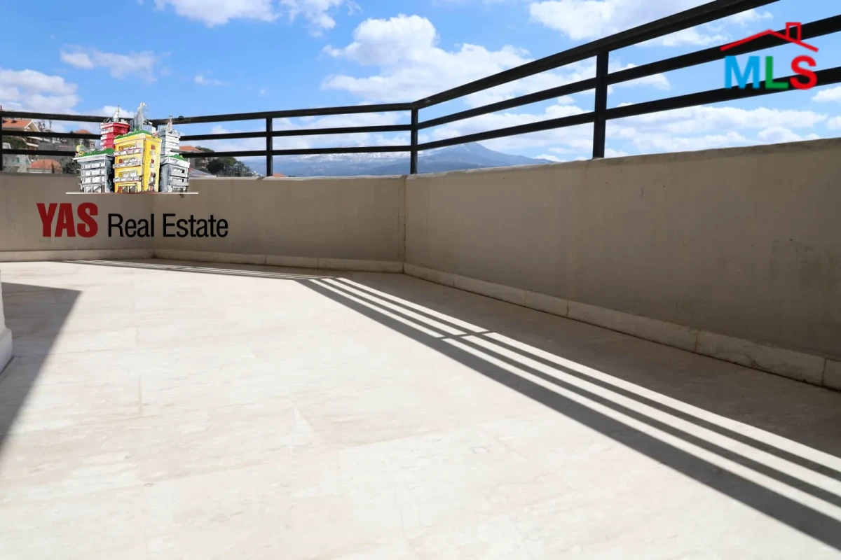 Baabdat 360m2 | Duplex | Rooftop | High-End