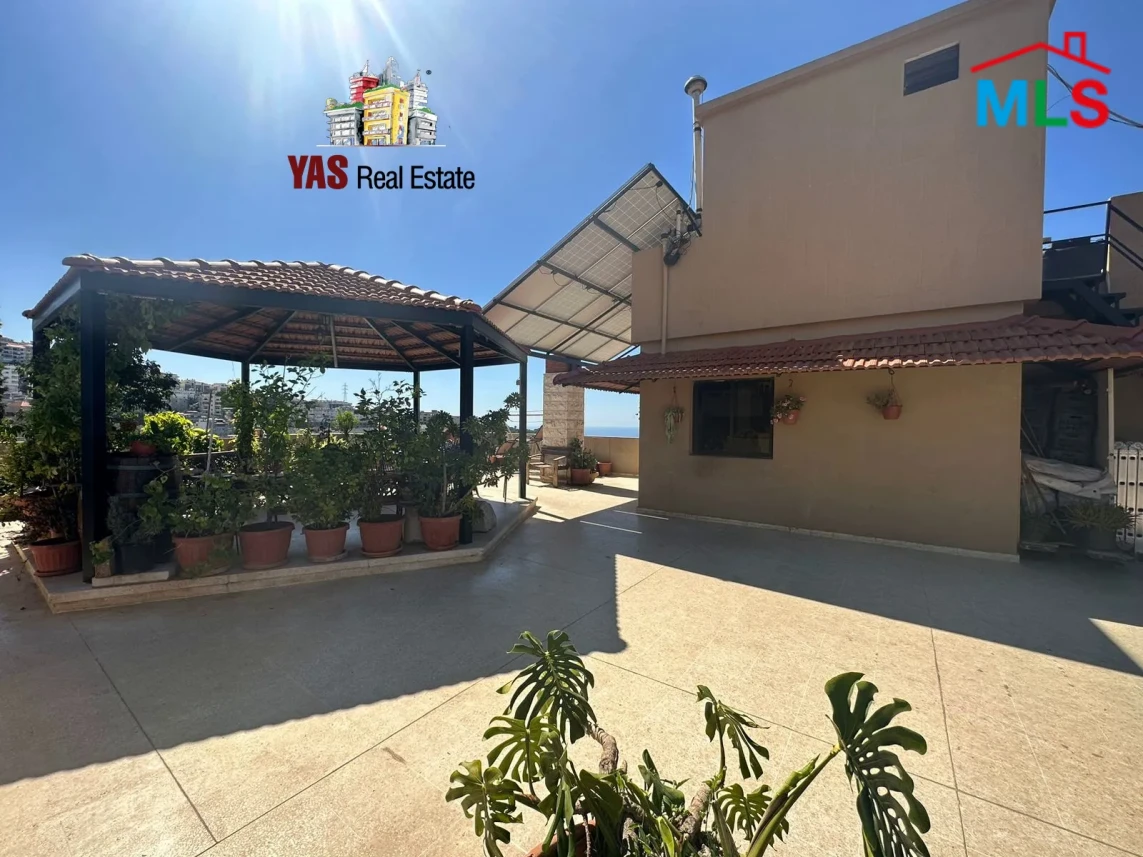 Mazraat Yachouh 440m2 | Rooftop | Unblock-able View | High End | Decorated
