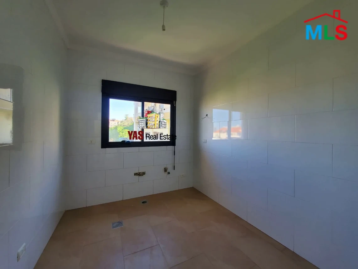 Bouar 100m2 | New Building | High-End | Good Condition | Sea View