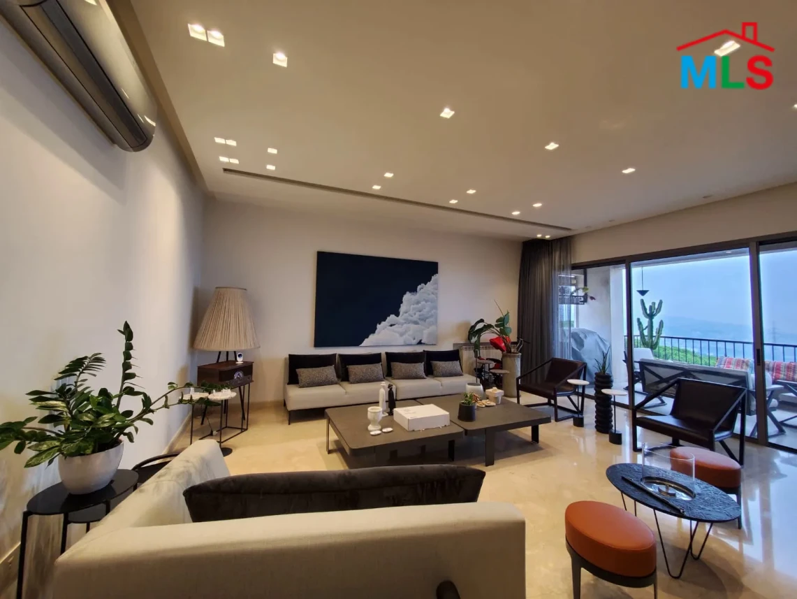 Ballouneh 213m2 | High-End | New Building | Fully Furnished