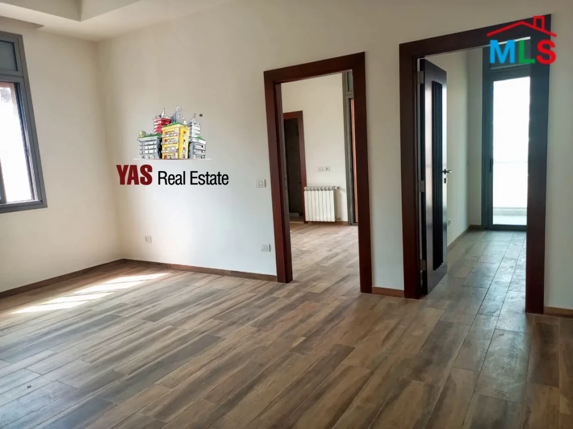 Yarze 300m2 | Excellent Condition | Prime Location | Open View