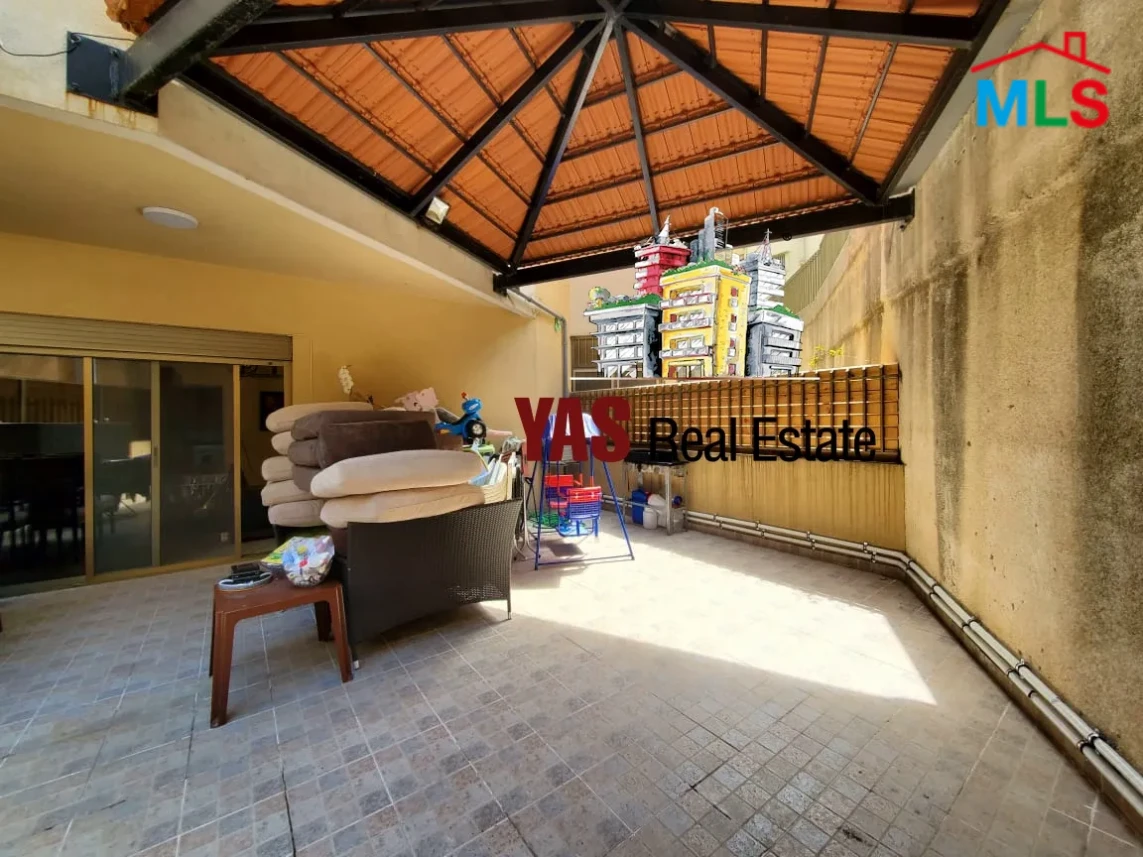 Zouk Mosbeh 165m2 + 120m2 Terrace | Mint Condition | Open View