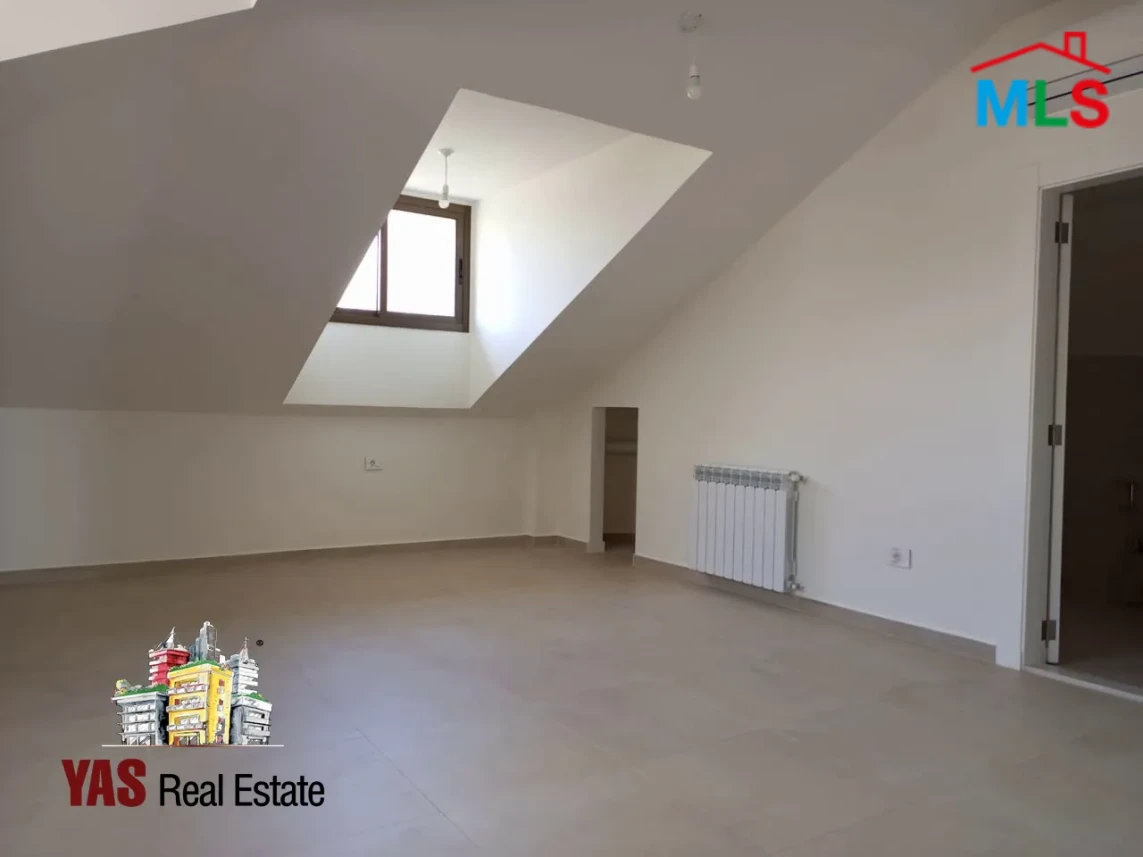 Jamhour 350m2 Duplex + 20m2 Terrace | High-End | Private street | View