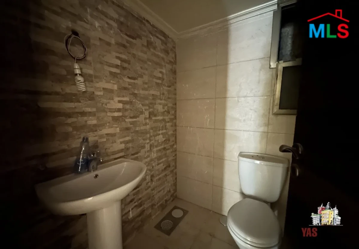 Ballouneh 220m2 | 80m2 Terrace | Luxurious | View | Catch
