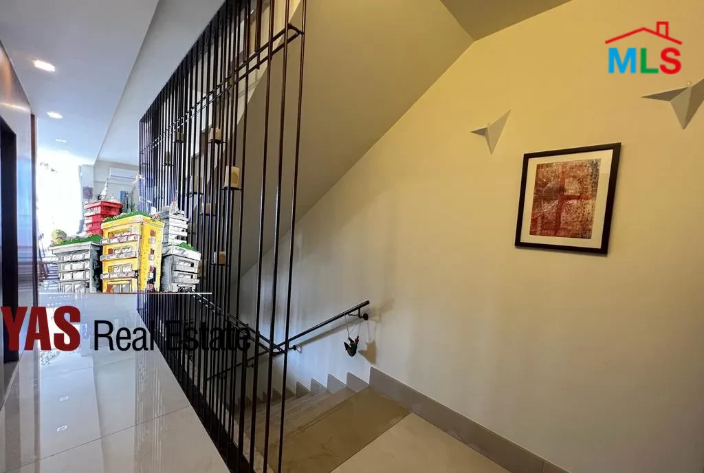 Ballouneh 280m2 TRIPLEX | Upgraded | Unique | Impressive View | Prime