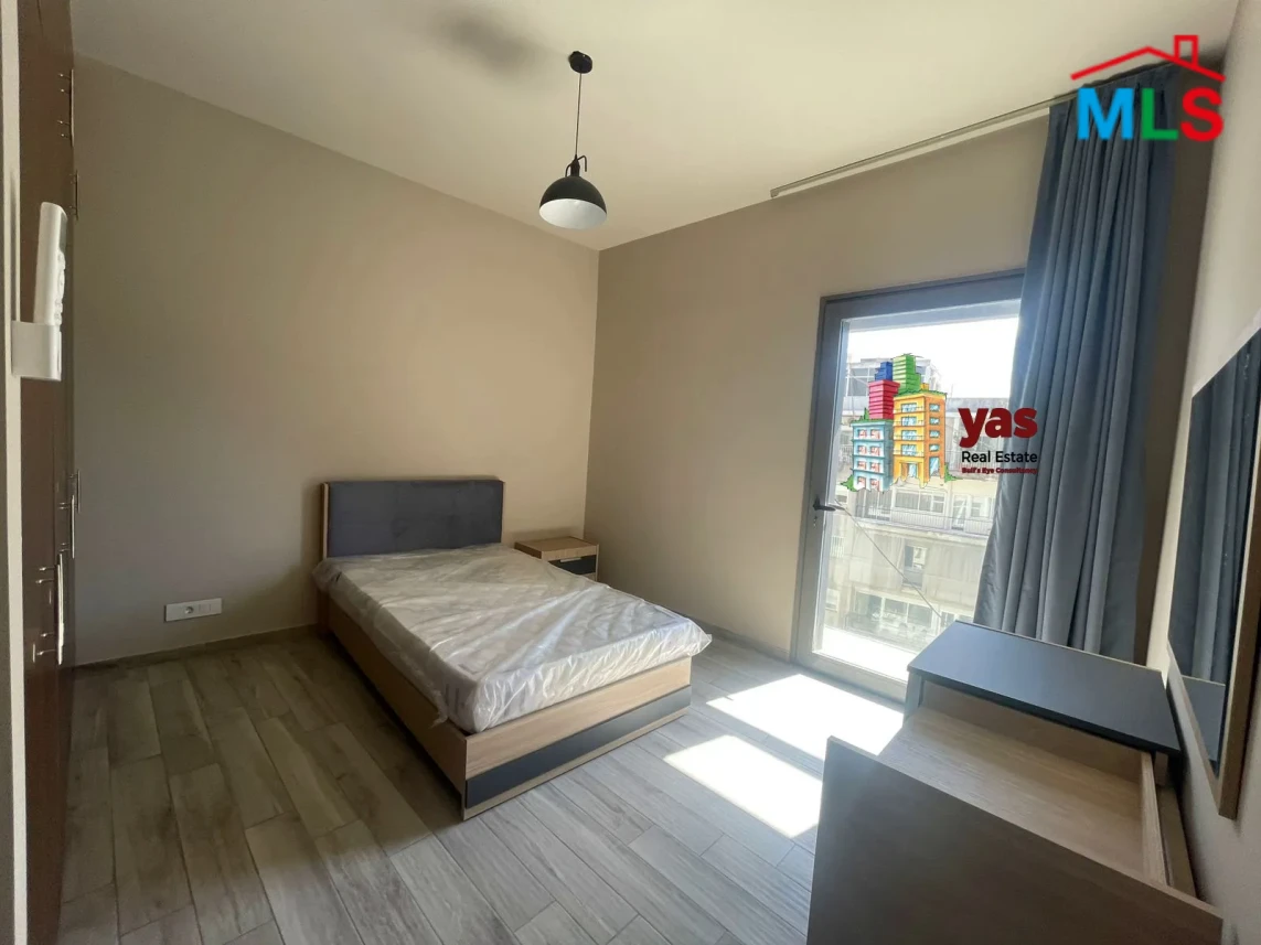 Achrafieh 200m2 | Prime Location | Decorated | Catch | OH