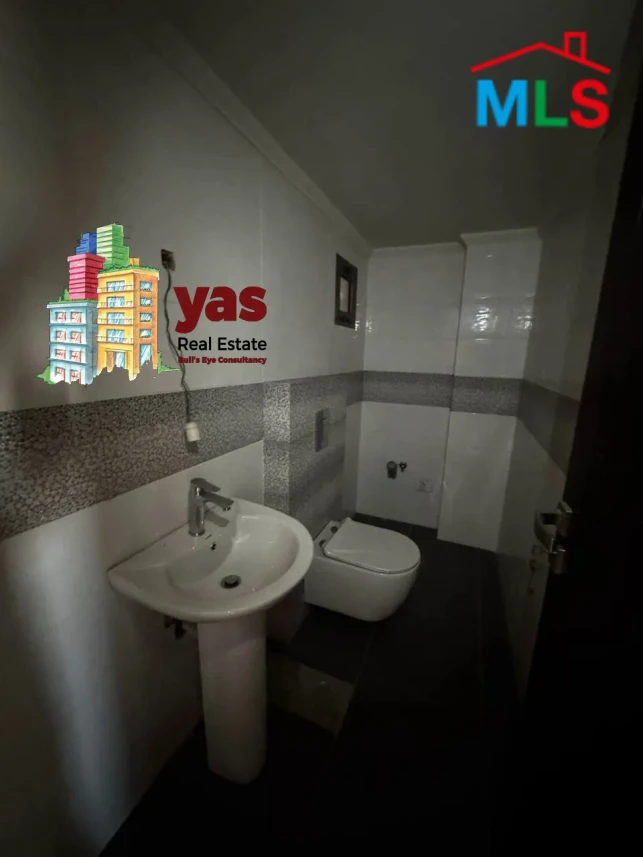 Jdeideh 165m2 | New | Private Street | Prime Location | OH